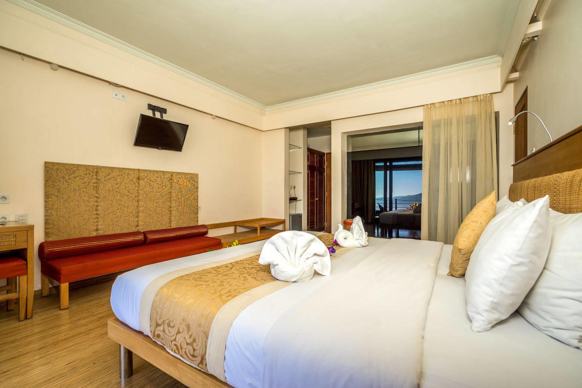 Lakeview Eco Lodge 킨타마니 외부 사진